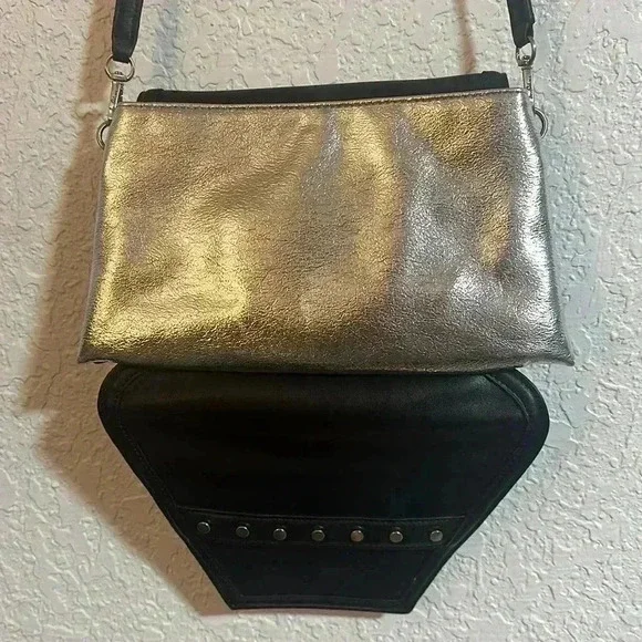 Chic Sam Edelman Black and Silver Studded Crossbody Reversible Handbag - Picture 3 of 7